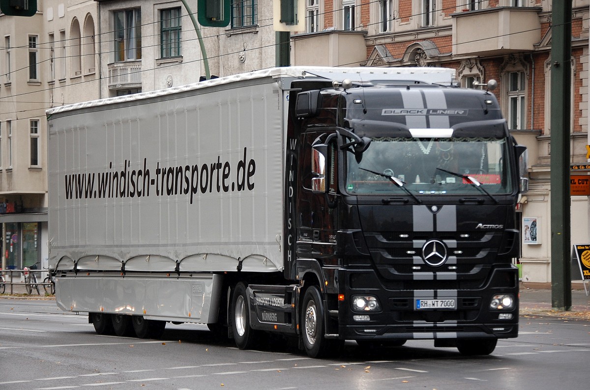 MB ACTROS 1846 Sattelzug der Sped. Windisch-Transporte, 15.10.13 Berlin-Pankow.