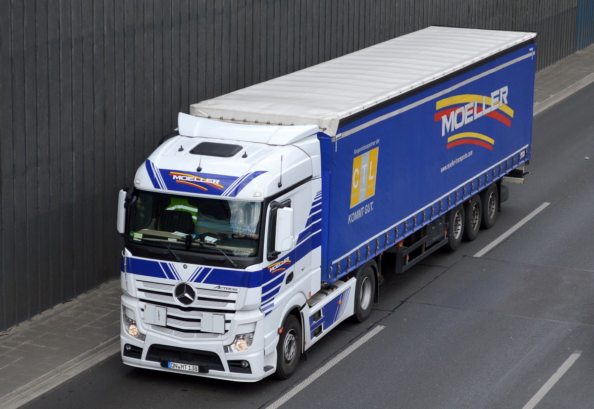 MB ACTROS Sattelzug der Sped.MOELLER-TRANSPORTE am 13.04.15 Berliner Stadtautobahn Höhe Kaiserdamm.