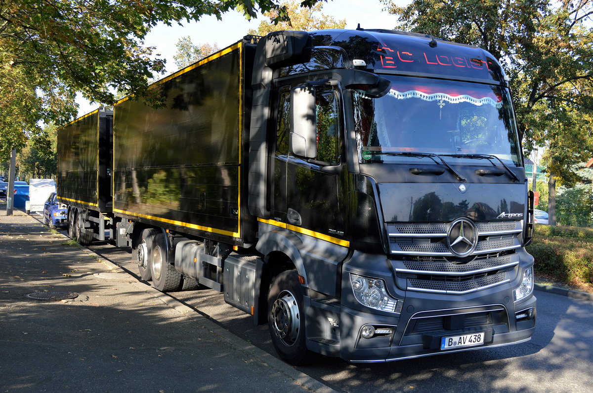 MB New Actros 2545 Hängerzug der Sped. ABC LOGIST am 26.09.16 Berlin Marzahn.