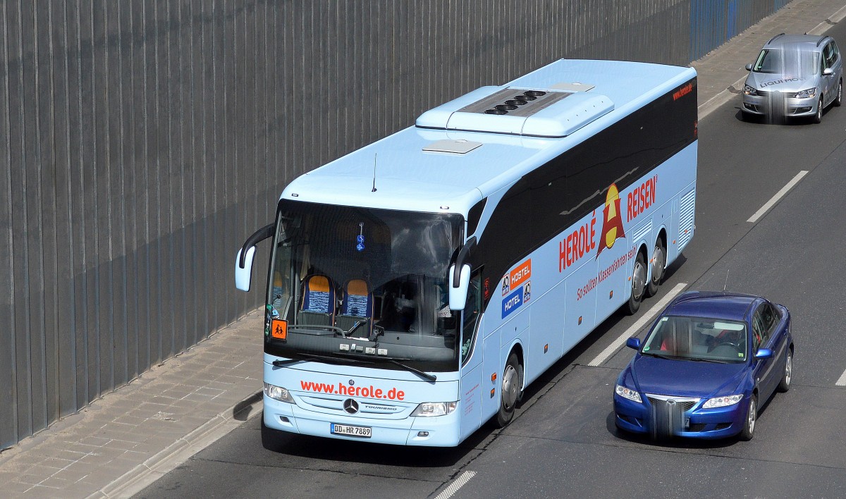 MB TOURISMO Reisebus vom Reisebusveranstalter HEROLÉ Reisen am 13.04.15 Berliner Stadtautobahn Höhe Kaiserdamm.