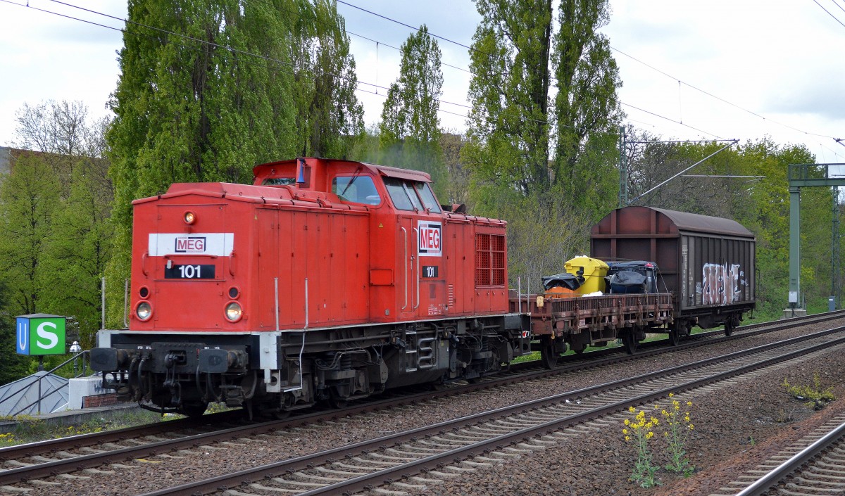 MEG 101 (204 358-6) mit dem täglichen S-anhn Werkszug auf dem Innenring Höhe Berlin-Jungfernheide am 15.04.14
