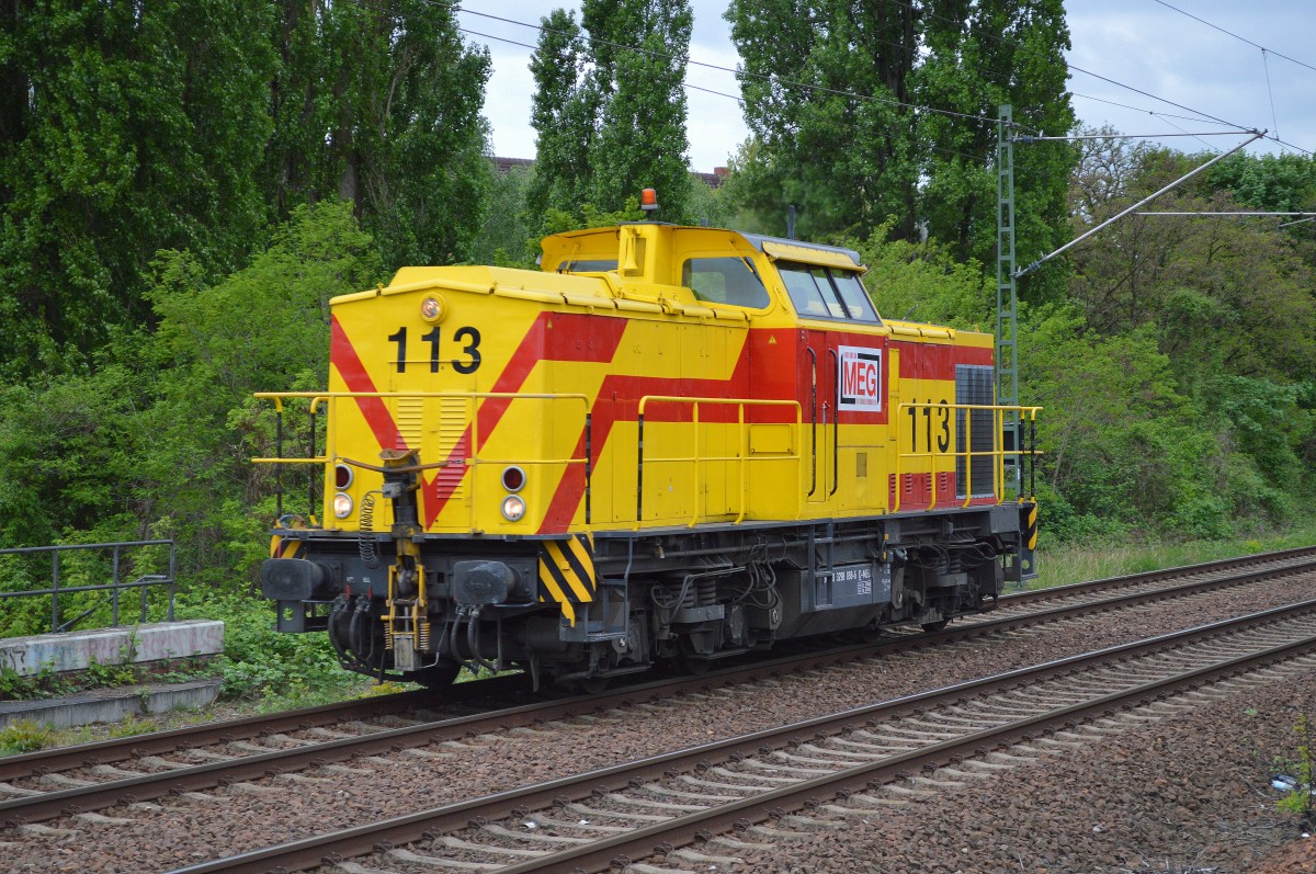 MEG 113 (298 088-6) am 10.05.15 Berliner Innenring Höhe Berlin-Jungfernheide.