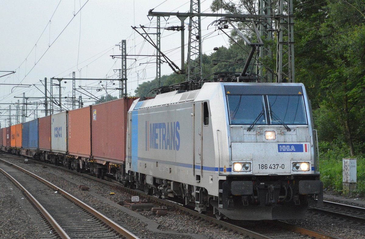 METRANS /HHLA mir der Railpool-Lok 186 437-0 [NVR-Number: 91 80 6186 437-0 D-Rpool, Bombardier Bj.2015] mit Containerzug am 20.06.17 Bf. Hamburg-Harburg.