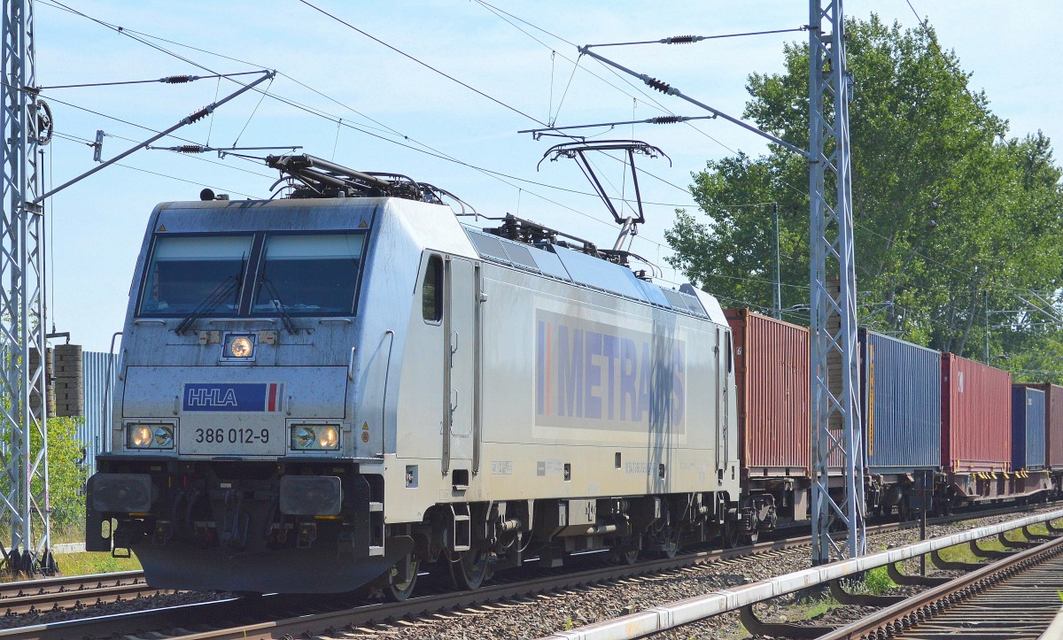 METRANS mit 386 012-8 (91 54 7386 012-9 CZ-MT, Bombardier Bj.2014) und Containerzug Richtung Oranienburg am 21.08.15 Mühlenbeck/Mönchmühle bei Berlin.