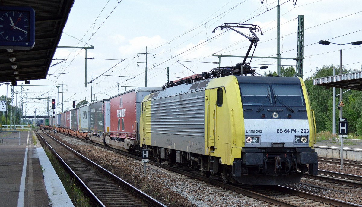 MRCE Dispolok 189 203-3 (ES 64 F4-203) für ERSR mit KLV Zug am 15.07.14 Bhf. Flughafen Berlin-Schönefeld.