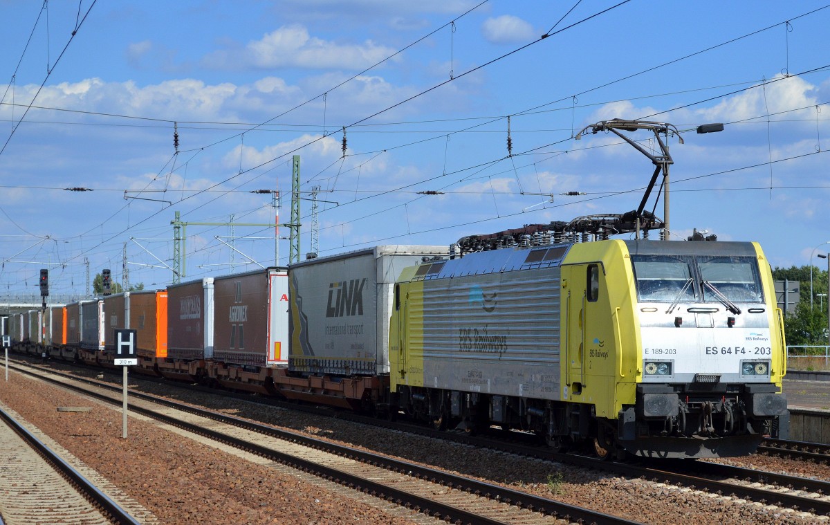 MRCE Dispolok 189 303-2/ES 64 F4-203 von ERSR mit dem Poznan-Shuttle auf dem Rückweg nach Rotterdam am 28.08.14 Bhf. Flughafen Berlin-Schönefeld.