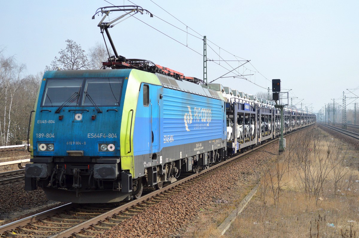 MRCE Dispolok 189-804/EU45-804 der PKP Cargo mit PKW Transportzug (fabrikneue Fiat 500) Richtung Berlin-Spandau am 10.03.15 Durchfahrt Bhf.Berlin-Jungfernheide.