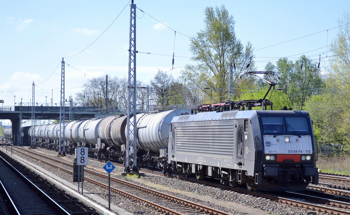 MRCE Dispolok ES 64 F4-113/189-113 für LTE tätig mit Kesselwagenzug Richtung Schwedt am 15.04.14 Berlin-Springpfuhl.
