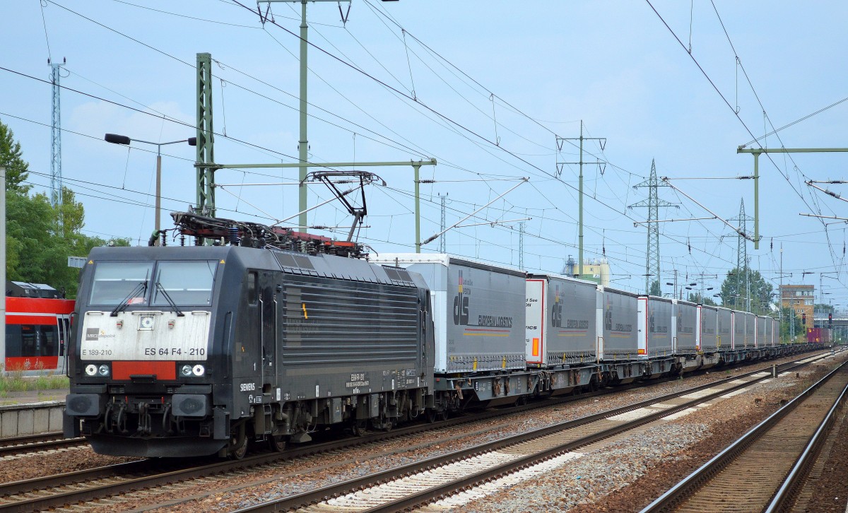 MRCE Dispolok ES 64 F4-210 von ERSR am 07.08.14 Durchfahrt Bhf. Flughafen Berlin-Schönefeld mit KLV-Zug.