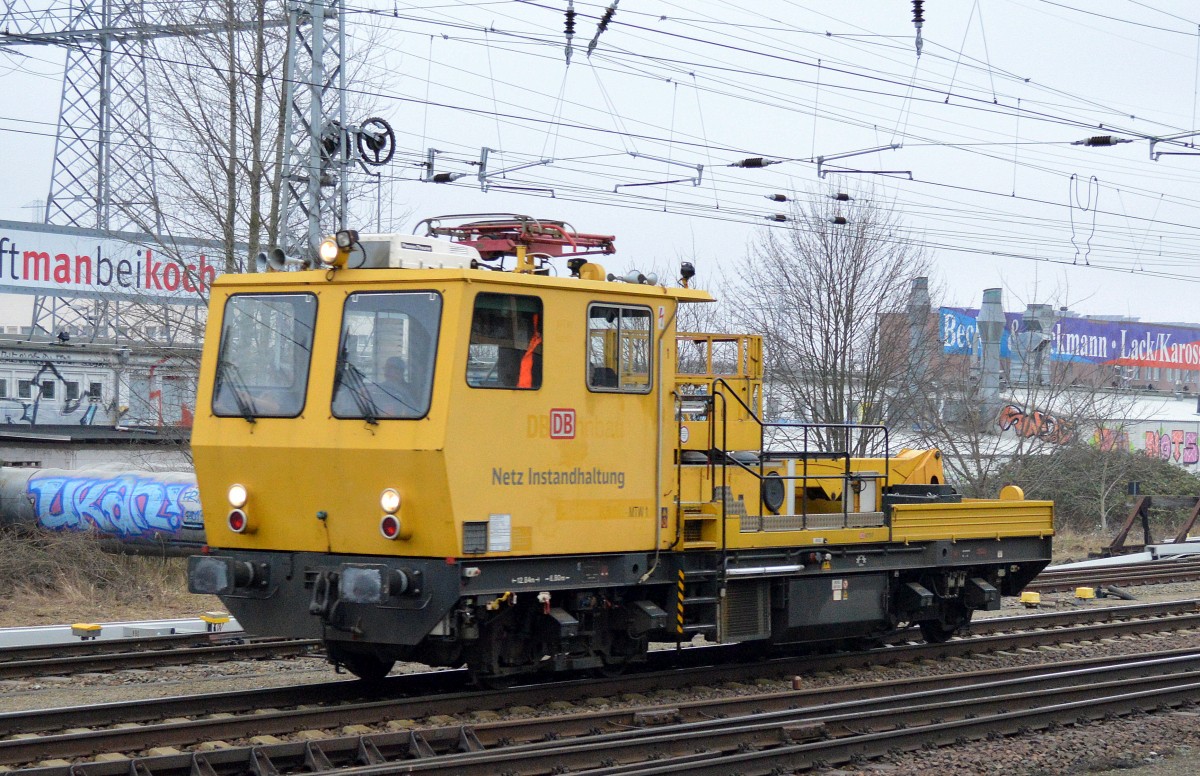 MTW der DB Netz am 15.02.16 Berlin-Springpfuhl.