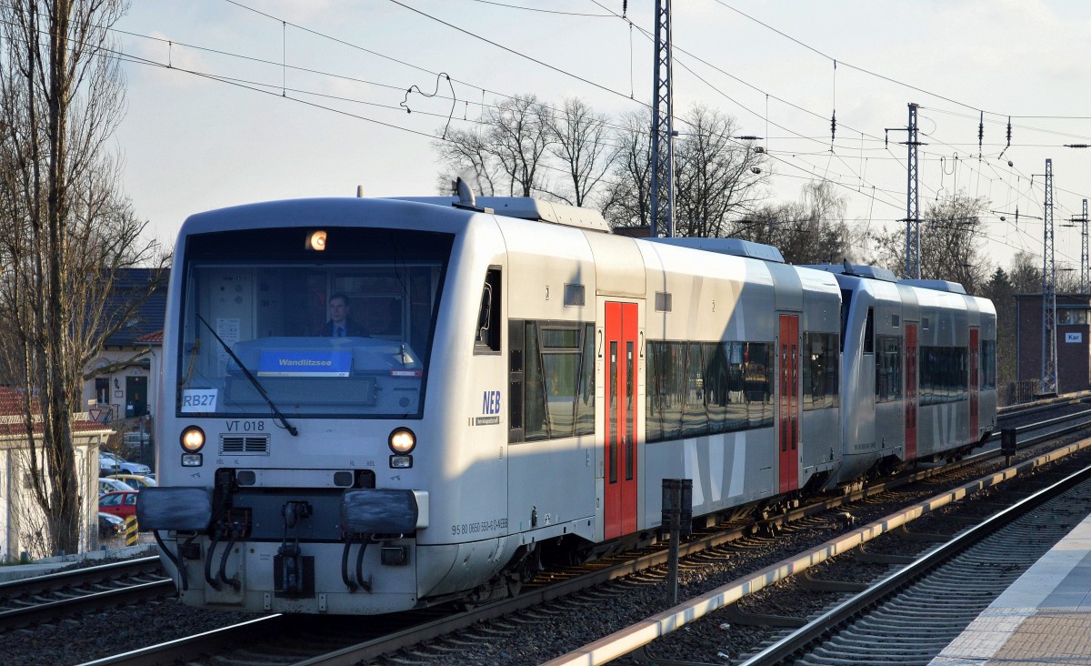 NEB mit VT 018 + VT 008 als RB27 nach Wandlitzsee am 26.03.14 Berlin-Karow.