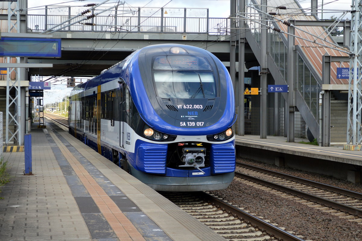 NEB VT 632.003/ SA 193 017 auf Dienstfahrt Richtung Basdorf am 22.09.17 Durchfahrt Bf. Berlin-Hohenschönhausen.