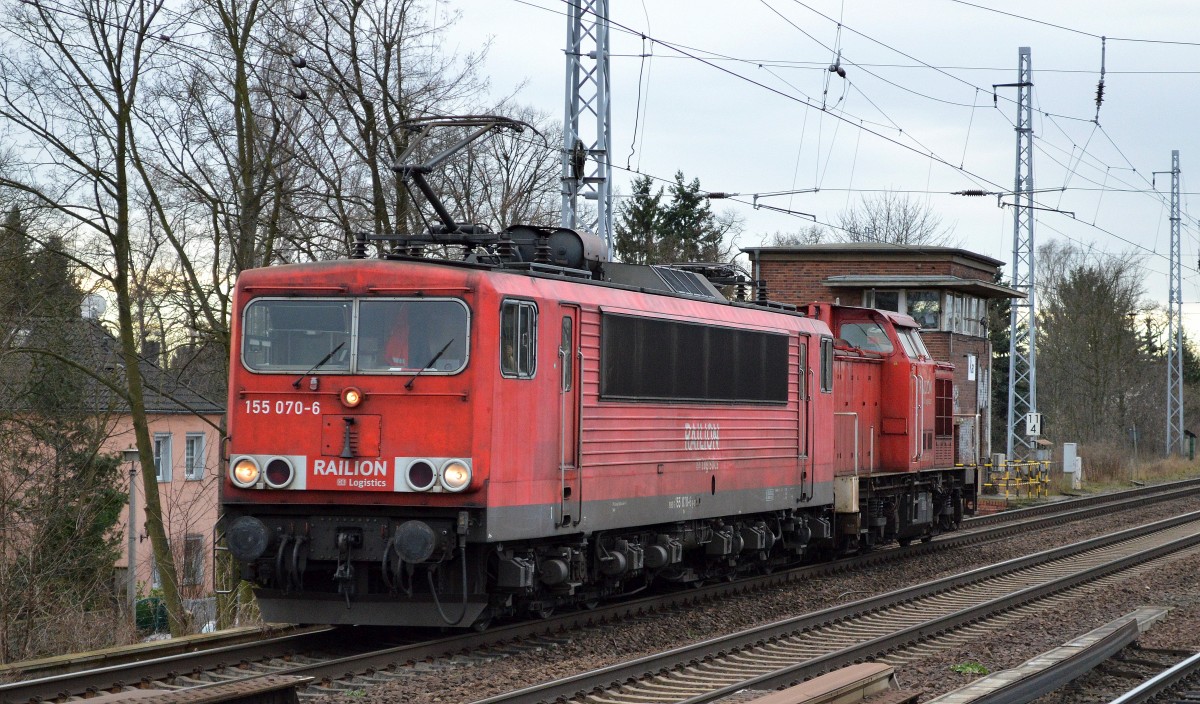 Noch mal am selben Tag 155 070-6 mit 298 316-1 in Berlin-Karow am 13.01.15