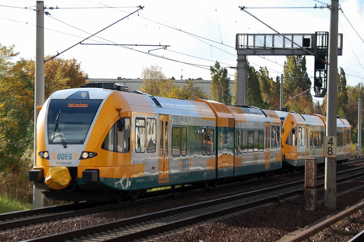 ODEG VT 646.041 + Vt 646.042 am 24.10.13 Richtung Eberswalde in Berlin-Pankow.