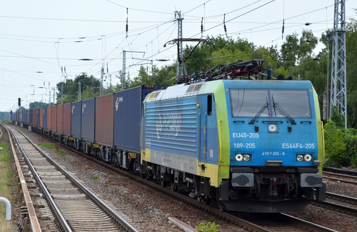 PKP Cargo EU45-205/189-205 mit Containerzug am 17.07.15 Berlin Hirschgarten. 