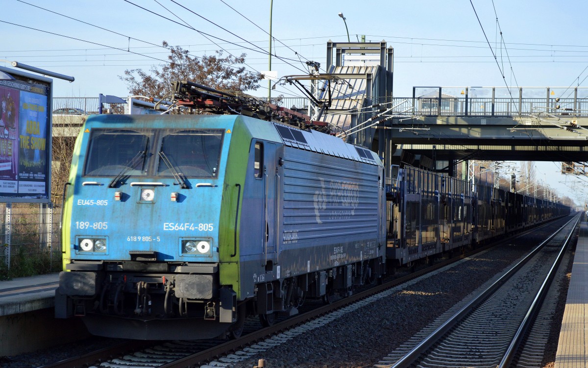PKP Cargo mit EU45-805/189-805 mit einem PKW-Transportzug (leer) am 03.12.15 Berlin-Hohenschönhausen.