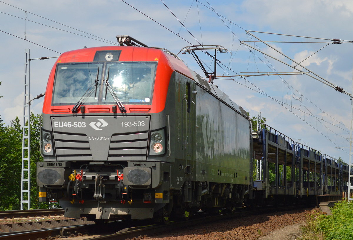 PKP Cargo mit EU46-503/193-503 mit einem Leerzug PKW-Transportwagen am 19.06.16 Berlin-Wuhlheide.