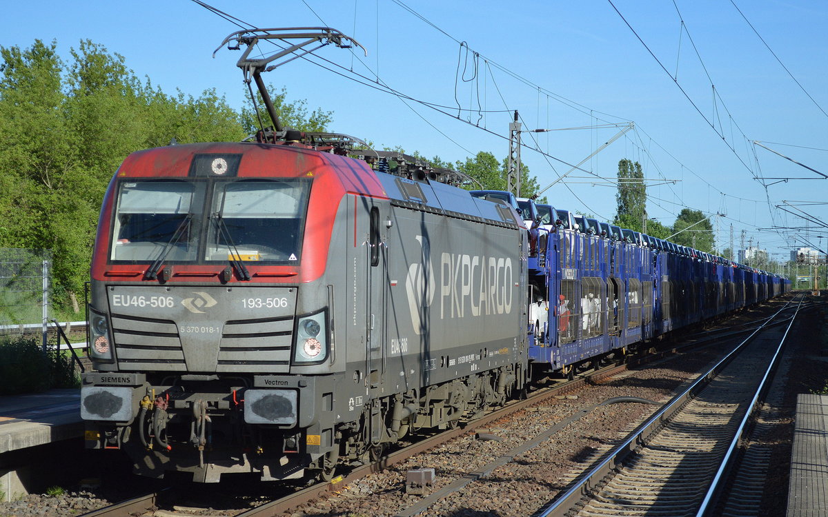 PKP Cargo mit EU46-506/193-506 und PKW-Transportzug am 01.06.17 Bf. Berlin-Hohenschönhausen. 