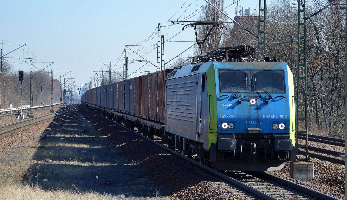 PKP Cargo mit MRCE Dispolok EU45-802/ES64F4-802 mit Containerzug Richtung Berlin-Spandau am 13.03.14 Durchfahrt Bhf. Berlin-Jungfernheide.