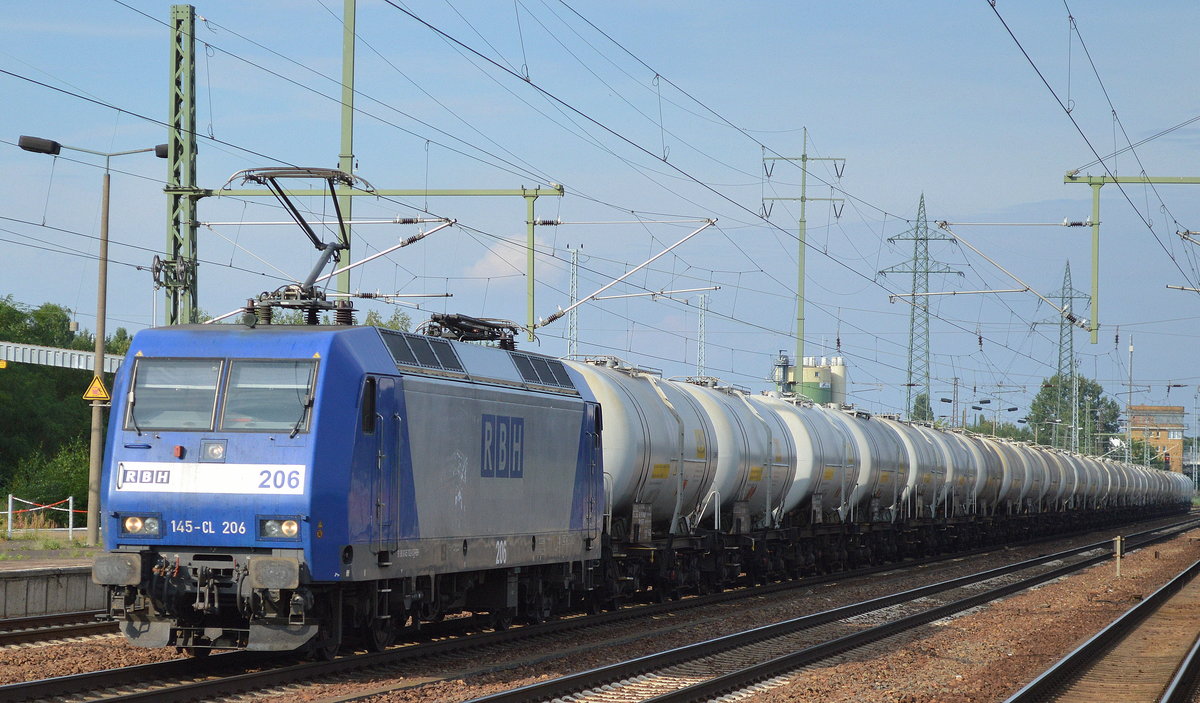 RBH 206/145-CL 206 (145 102-0) mit polnischen Kesselwagenzug (Styrol) am 28.07.16 Bf. Flughafen Berlin-Schönefeld