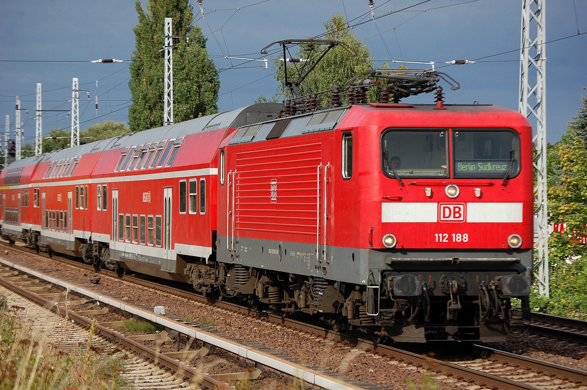 RE3 mit 112 188 Richtung Berlin-S�dkreuz am 20.08.13 Berlin-Karow.