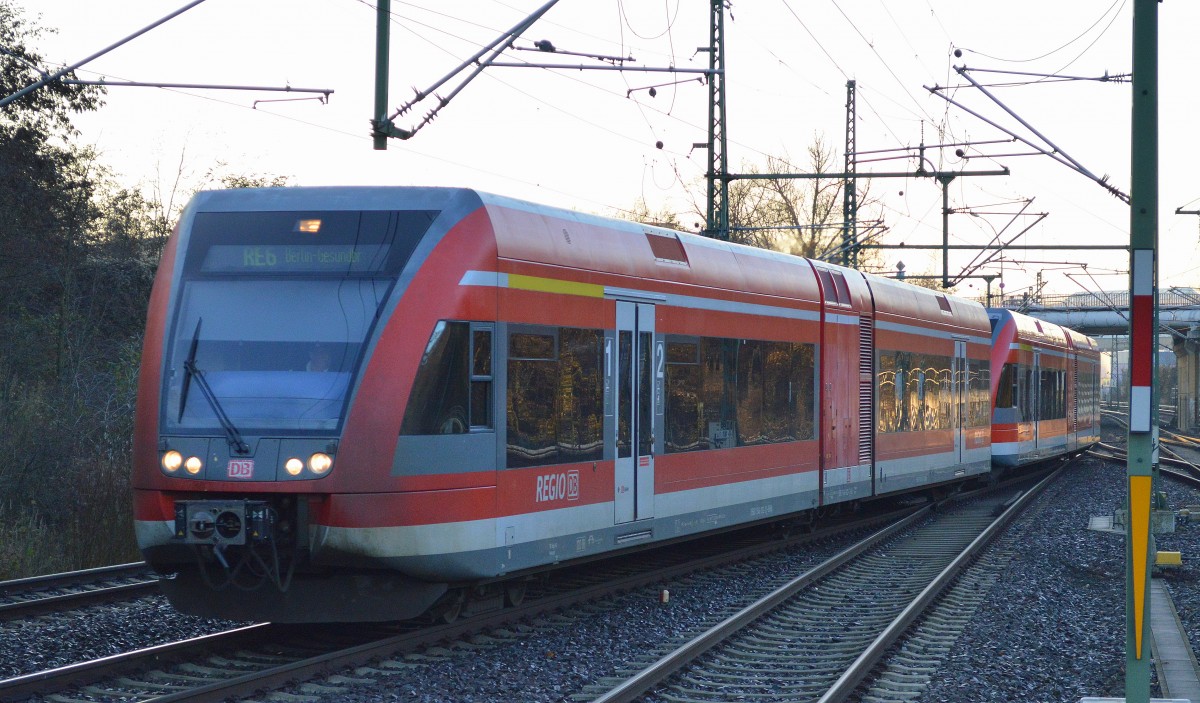 RE6 bei der Einfahrt im Bhf. Berlin Gesundbrunnen, diese Linie fährt einige Minuten später zurück Richtung Wittenberge, 09.12.14 RE6 bei der Einfahrt im Bhf.	