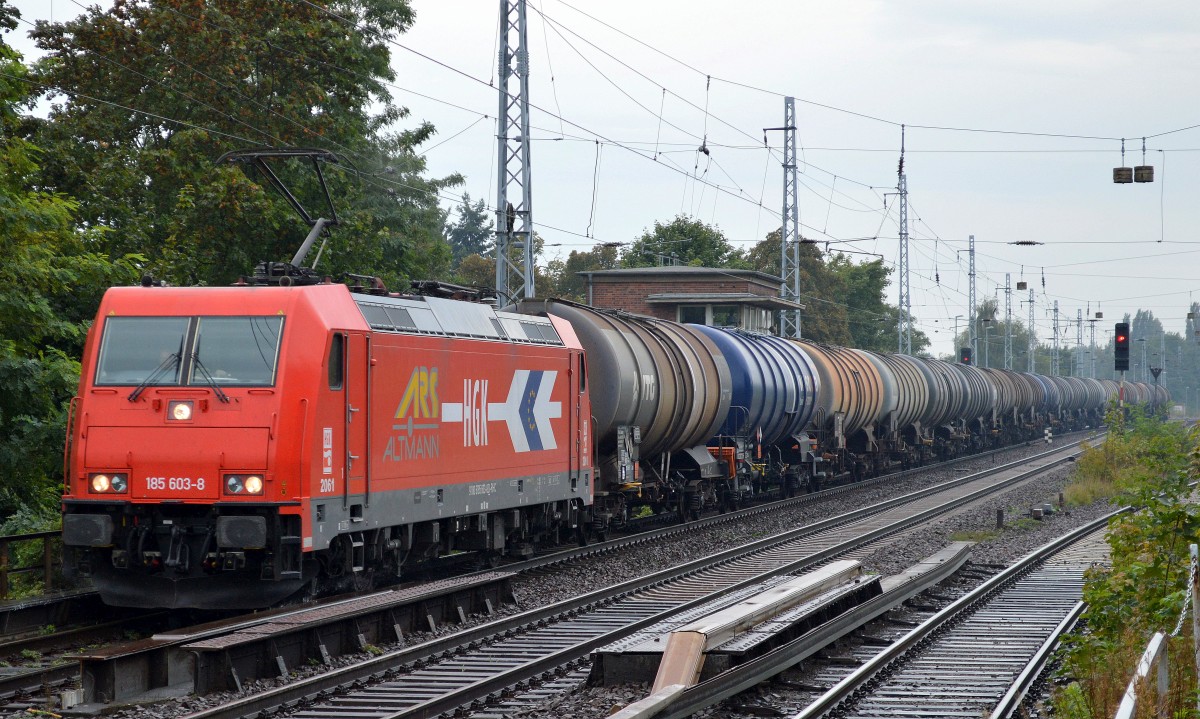 RHC 2061/185 603-8 mit Kesselwagenzug Richtung Schwedt am 19.09.14 Berlin-Karow.