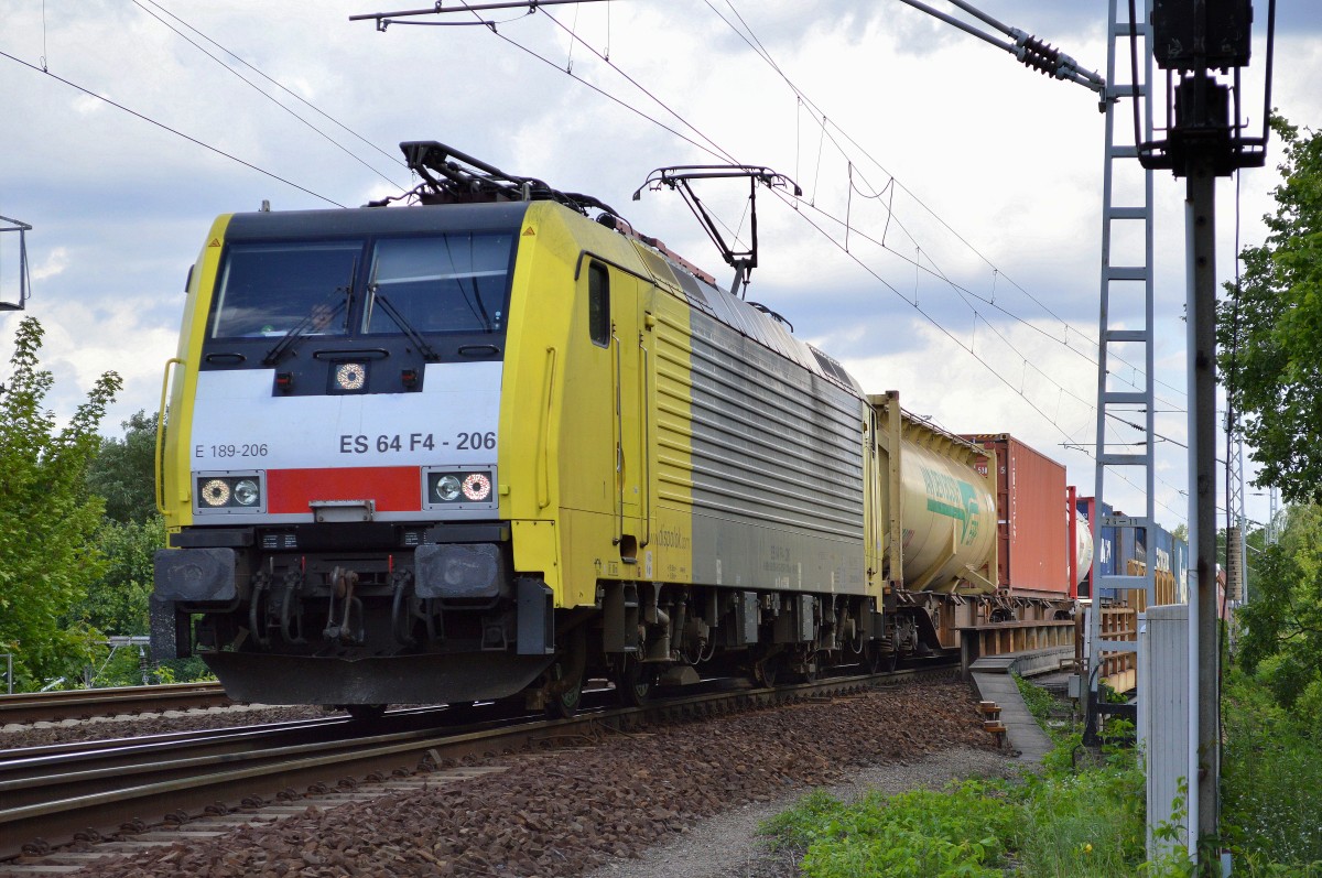 RTBC mit MRCE Dispolok E 189-206 und Containerzug am 29.07.15 Berlin-Wuhlheide.