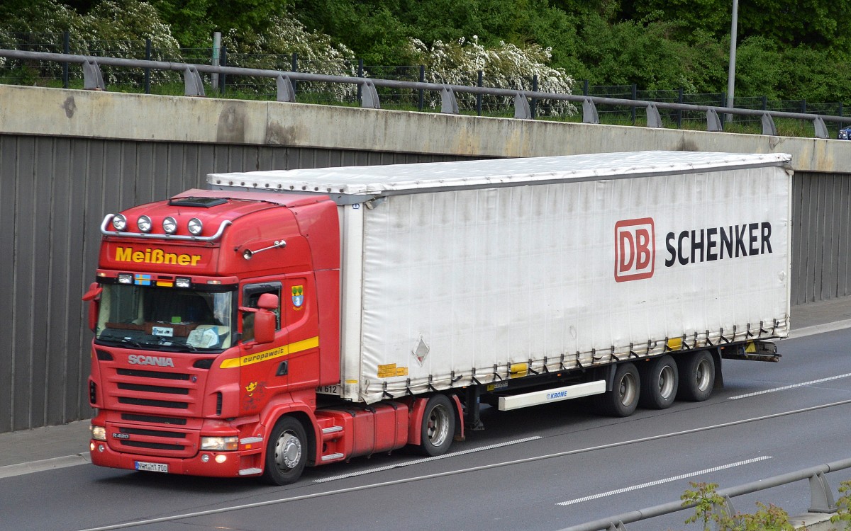 SCANIA R 420 Zugmaschine der Sped.Meißner mit DB SCHENKER Auflieger am 07.05.15 Berliner Stadtautobahn Höhe Knobelsdorffstr.