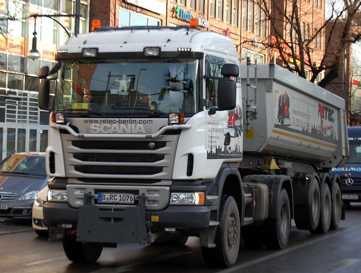 SCANIA Sattelkipper der Fa, RETEC am 07.01.14 Berlin-Pankow.