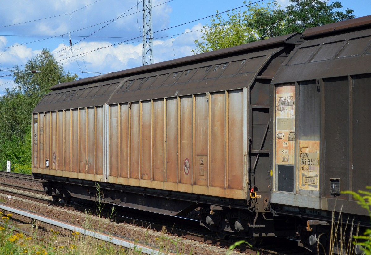 Schiebewandwagen vom Einsteller TRANSWAGGON GmbH mit der Nr. 83 80 D-TWA 2745 428-2 Habiins 12 am 31.07.14 Berlin-Karow.