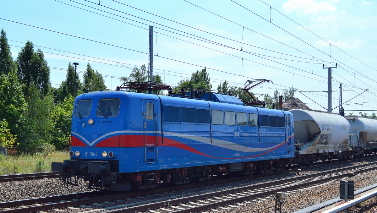SRI Lok 151 170-8 für EGP mit Leerzug Zementstaubgüterwagen Richtung Deuna am 18.07.14 Berlin-Blankenburg.