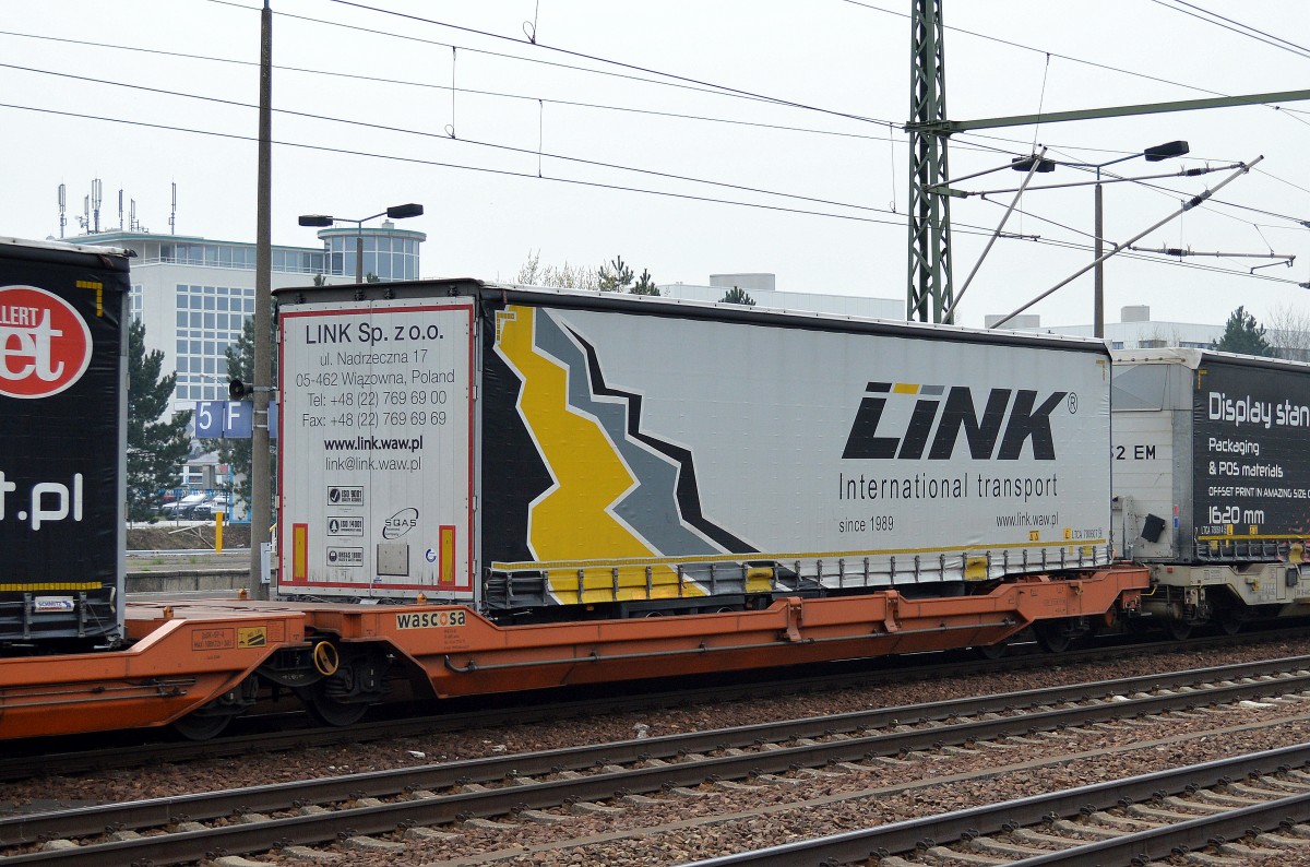 Weitere polnische Sped. die Fa. LINK Sp. z.o.o. (International Transport), 01.04.14 Bhf. Flughafen Berlin-Schönefeld.