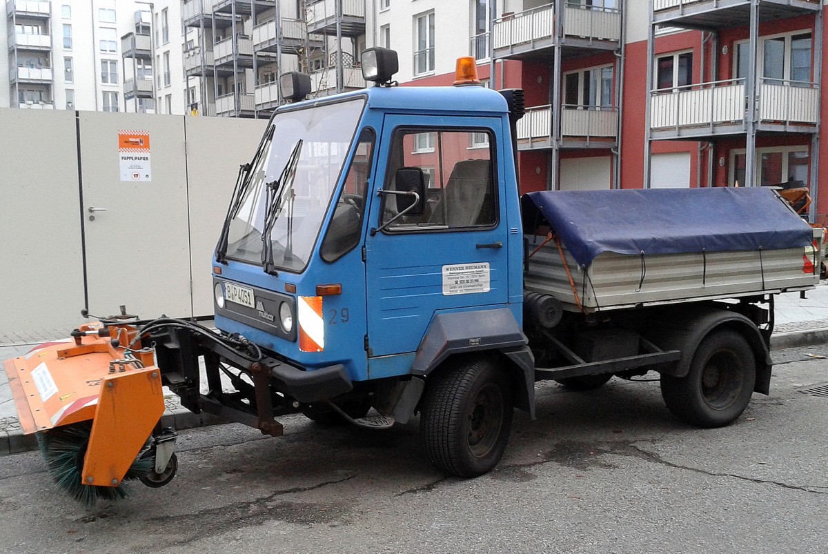 Weiteres multicar der Fa, WERNER NEUMANN Reinigungsservice am 20.11.14 Berlin-Pankow. 