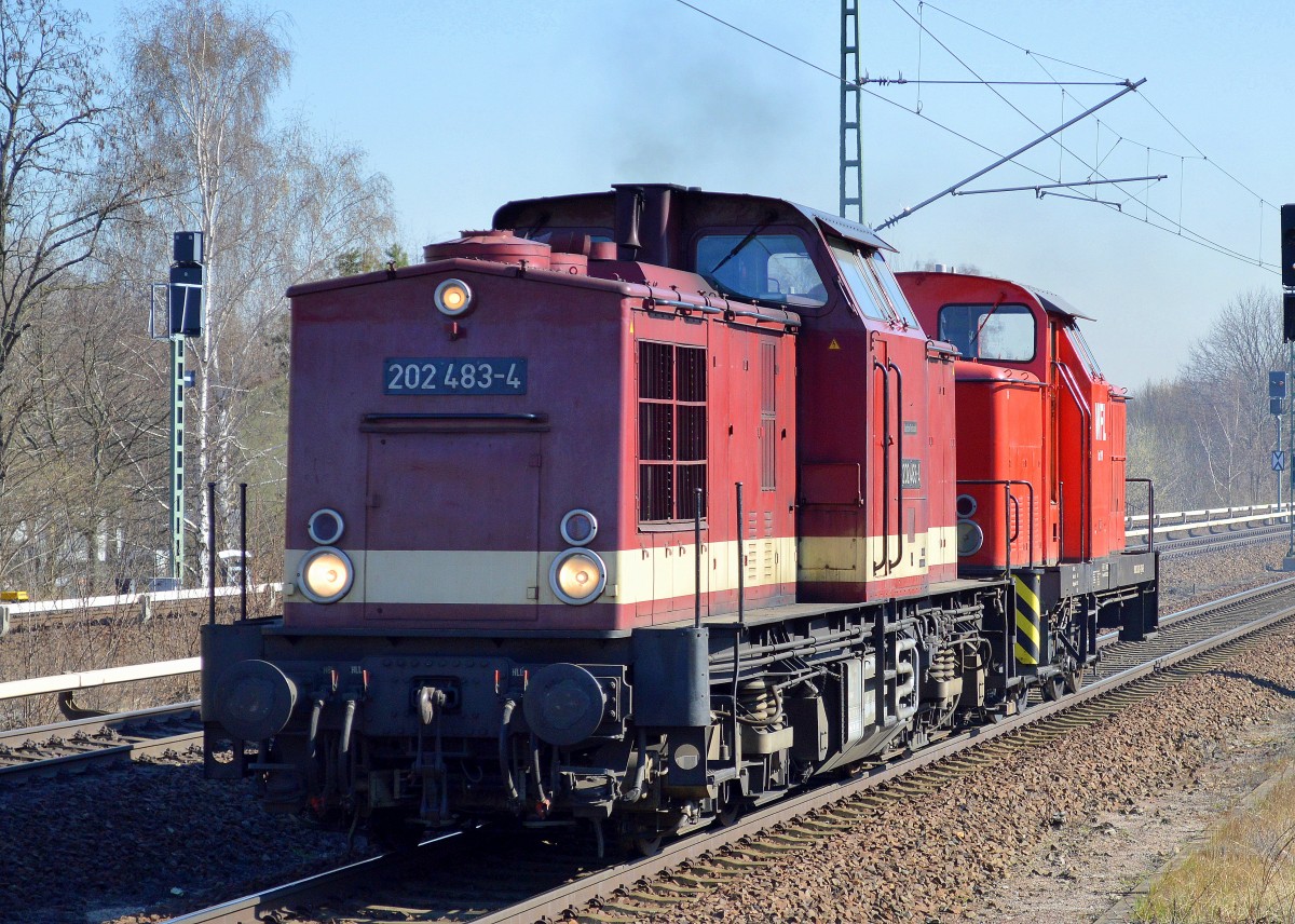 WFL Lok 24 (202 483-4) mit WFL Lok 19 (345 289-3) am Haken bei der Durchfahrt Bhf. Berlin-Jungefernheide Richtung Berlin-Spandau, 13.03.14