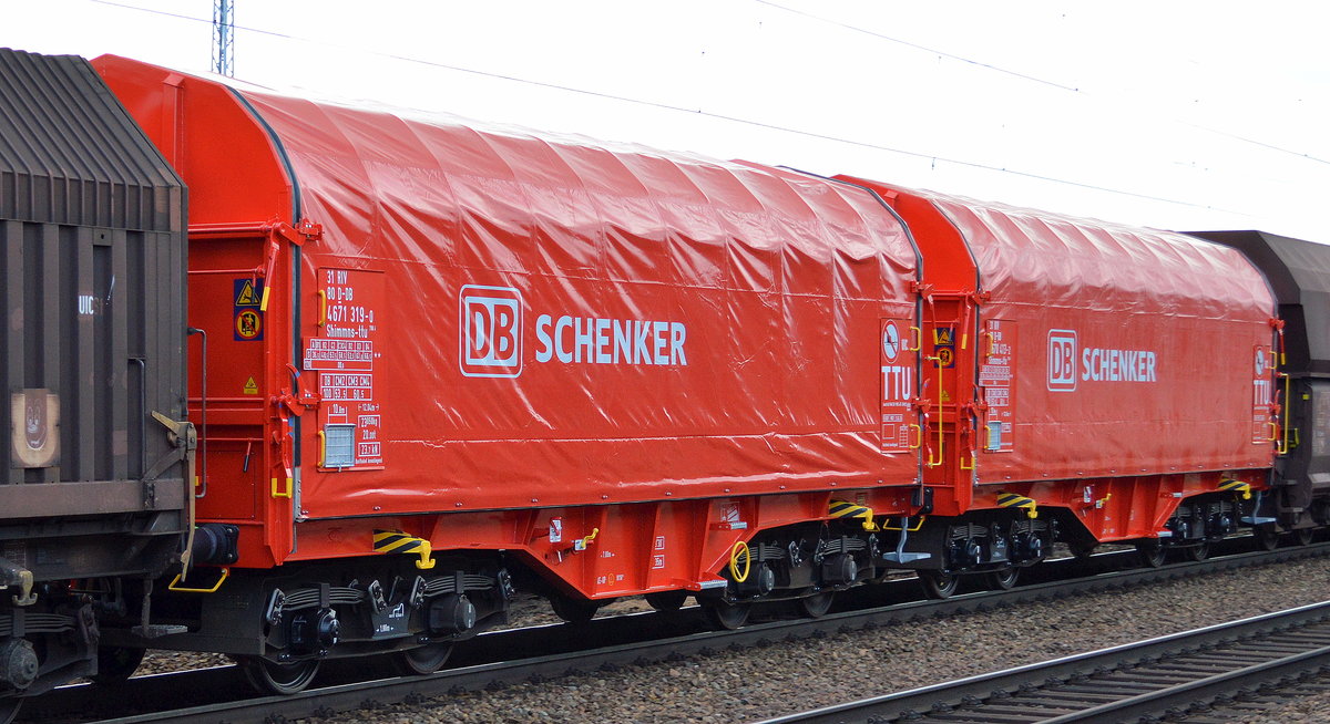 Zwei neue einst ehemalig Teleskophaubenwagen der DB jetzt mit Schiebeplane zum Coil-Transport, im Bild der Wagen mit der Nr. 31 RIV 80 D-DB 4671 319-0 Shimmns-ttu 708.4 am 19.04.16 Bf. Flughafen Berlin-Schönefeld.