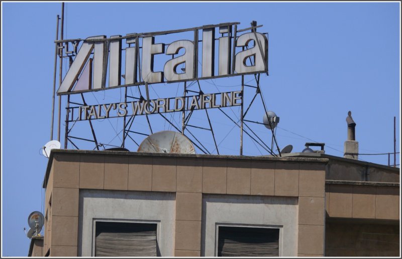 Ein  verblassender Stern  am Himmel �ber Asmara. (26.10.2008)