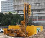 Diese interessante Spezialbohrmaschine vom Hersteller KLEMM Bohrtechnik befand sich auch auf der Gro�baustelle Berlin Alexanderplatz, 31.07.08
