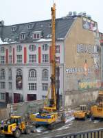 Das BAUER System BG 20 H auf der Gro�baustelle am S-Bhf.