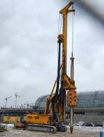 Drehbohrsystem BAUER BG 36 H der Fa. universale, Gro�baustelle Berlin Hbf., 11.02.13