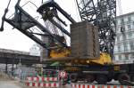 Noch mal aus der Nähe ein Detailblick auf das Heck des THÖMEN LIEBHERR LG 1550 aus Hamburg am 06.04.14 Berlin-Yorkstr.