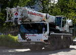 Ein LIEBHERR LTM Fahrzeugkran der Fa.