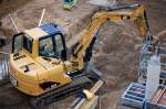Mini-Raupenbagger Cat 307C, 17.01.08 Baustelle neben dem S-Bhf.