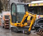 Minibagger JCB 8014CTS, 13.11.10 Berlin-Pankow.