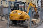 Ein auff�llig bauchiger Minibagger, ein JCB 8052, 18.03.09 Berliner Str.