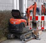 Kleiner KUBOTA Minibagger Typ?, 15.02.11 Berlin-Pankow.