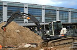 Gößerer Minikompaktbagger vermutlich Hersteller YANMAR oder TEREX der Mietfa.Boels am 02.11.16 Großbaustelle Berlin Ostkreuz.