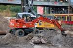 Ein ATLAS 1304 Mobilbagger am 28.09.13 Gro�baustelle Berlin Ostkreuz.