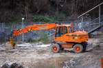 Ein VOLVO EW140 der Baufirma KEMMER am 22.11.08 Gro�baustelle Berlin Ostkreuz.