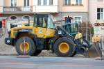 HKL-Leasingbaumaschine, ein KOMATSU WA200PT Radlader, Berliner Str.